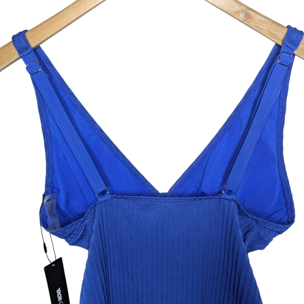 Fashion Nova Textured One Piece Swimsuit Large Royal Blue Padded V Neck Surf NWT